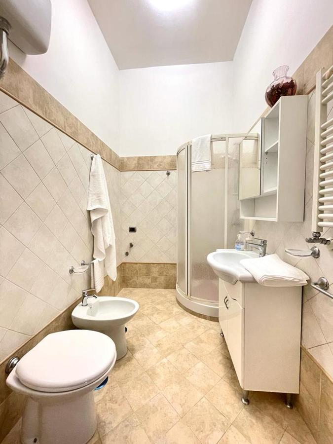 La Ferrovia Holiday Home Napoli Eksteriør bilde