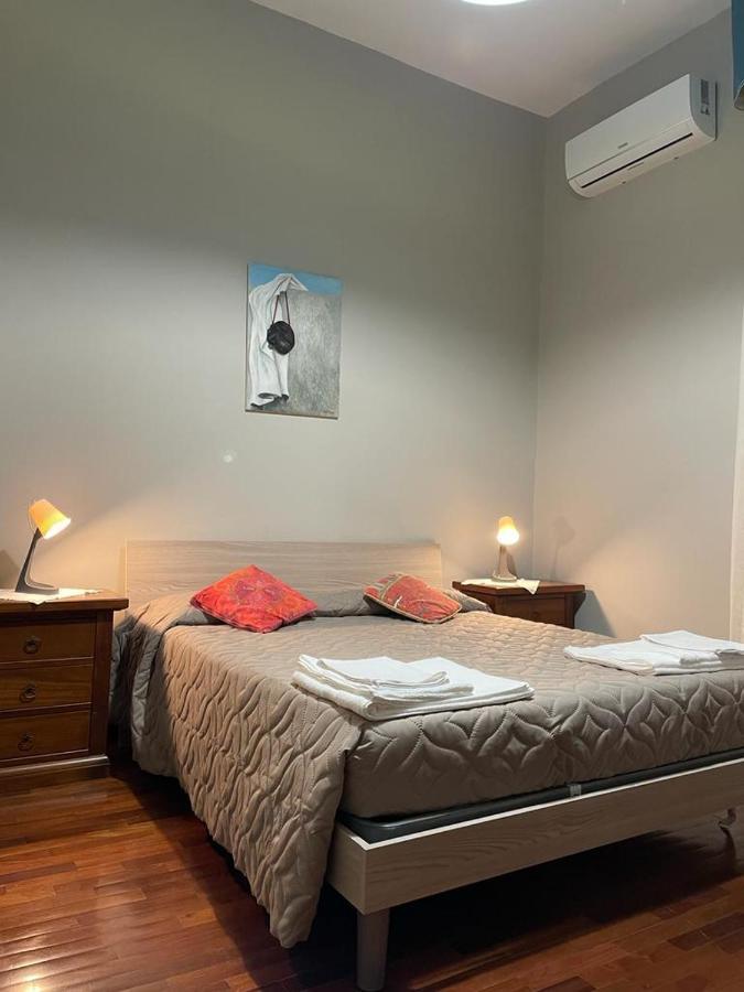 La Ferrovia Holiday Home Napoli Eksteriør bilde