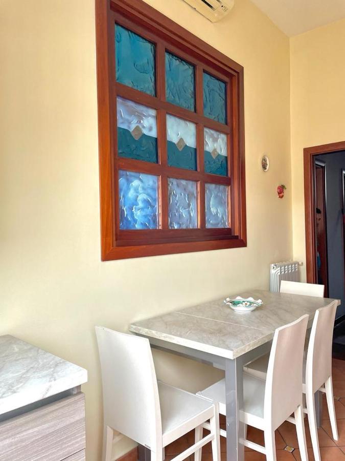 La Ferrovia Holiday Home Napoli Eksteriør bilde