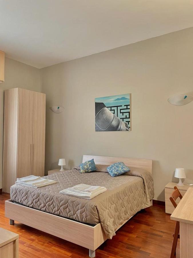 La Ferrovia Holiday Home Napoli Eksteriør bilde