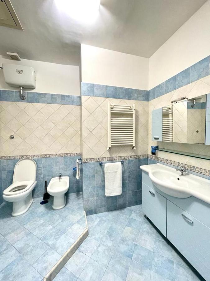 La Ferrovia Holiday Home Napoli Eksteriør bilde