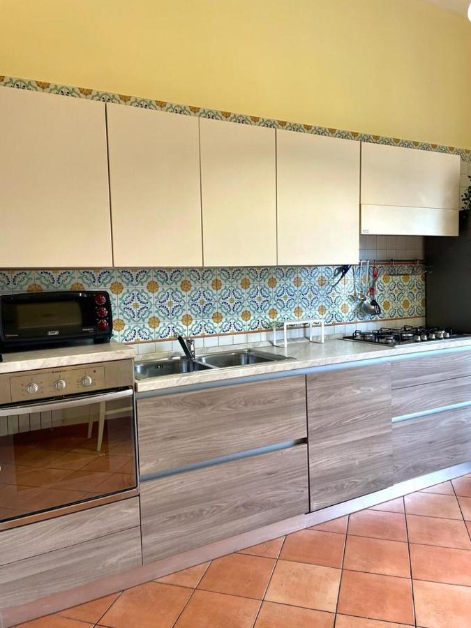 La Ferrovia Holiday Home Napoli Eksteriør bilde